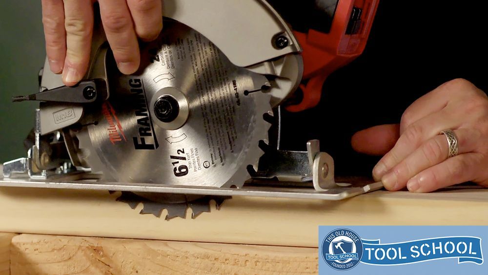 Mark Clement gives a circular saw lesson