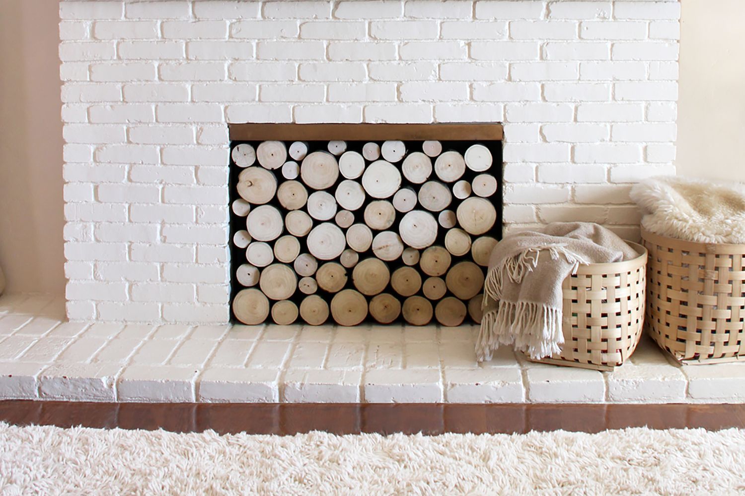 fireplace with Faux Log Summer Front