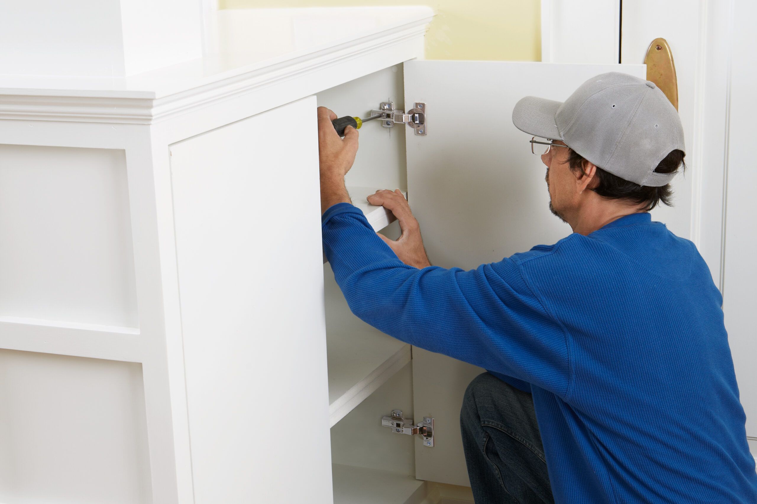 Installing Concealed Cabinet Door Hinges & Handles {The Easy Way
