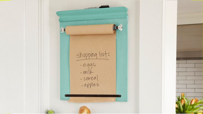 wall-mounted shopping list