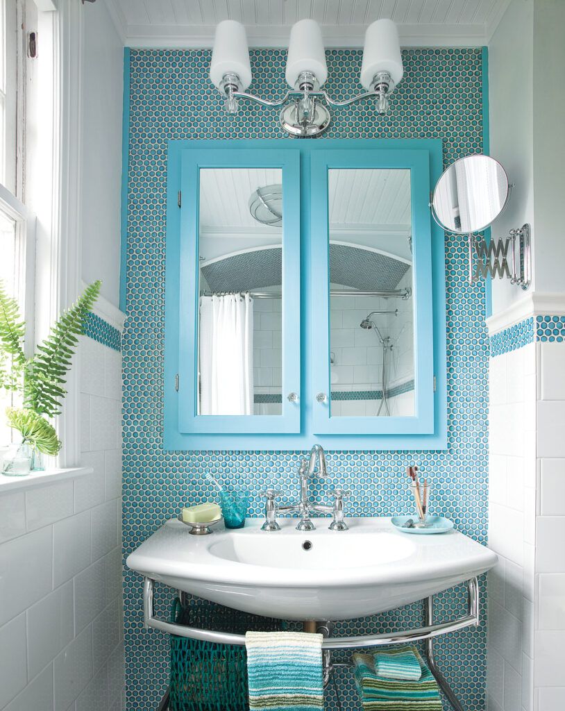 Editors Picks: Our Favorite Blue Bathrooms - This Old House