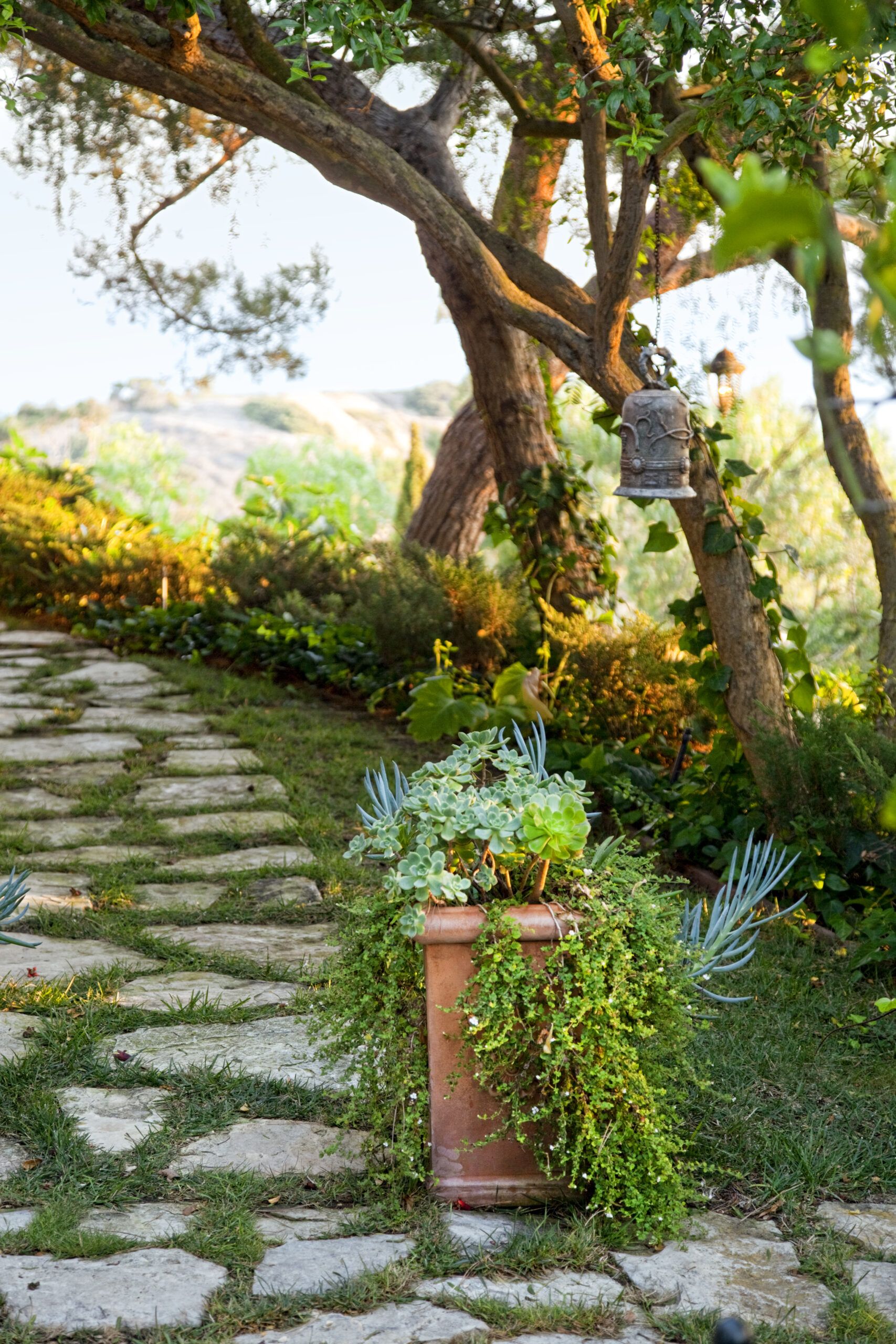 18 tips for decorating your garden - this old house