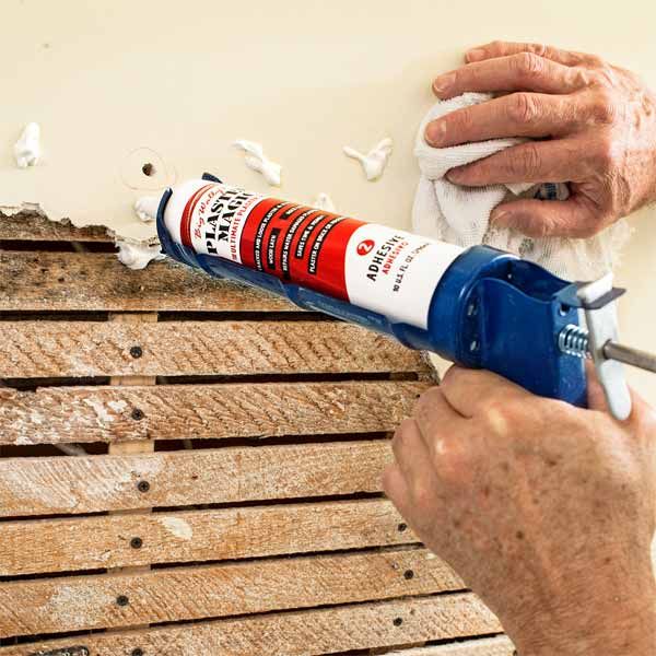 How to Repair Plaster on Lath