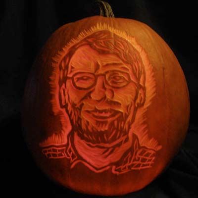 Arizona man sculpts masterpieces in pumpkins