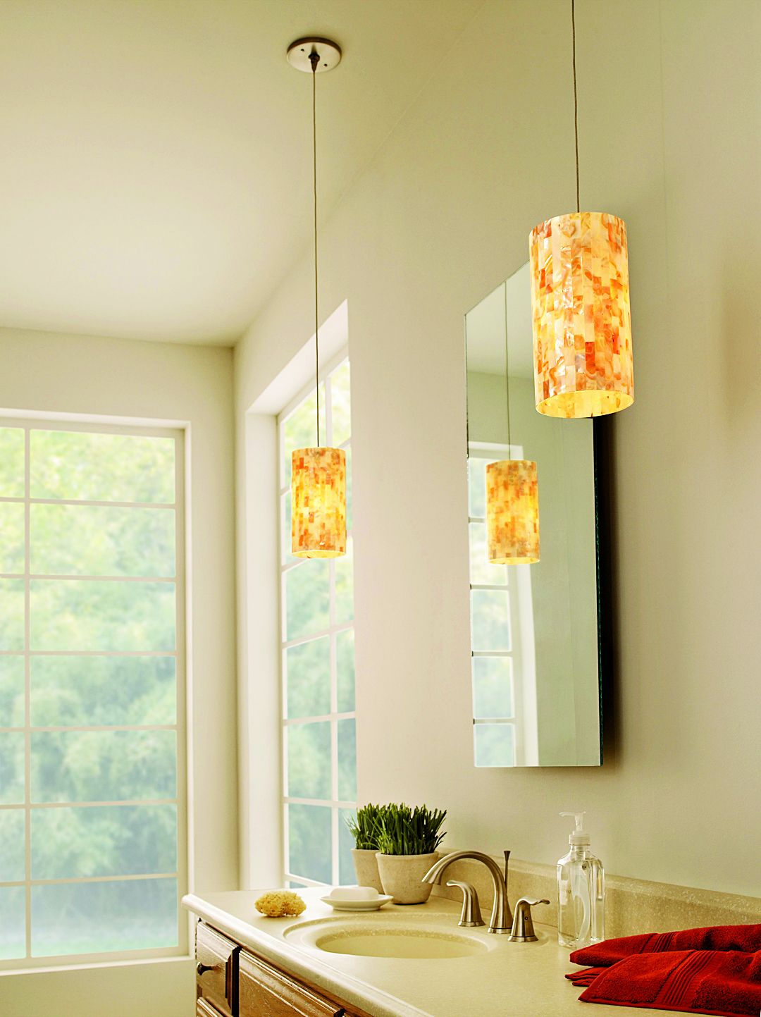 hanging pendant lights for a bathroom