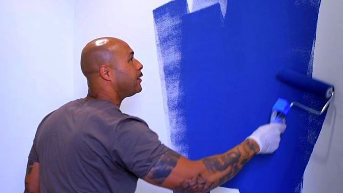 3_ikea_blue_paint