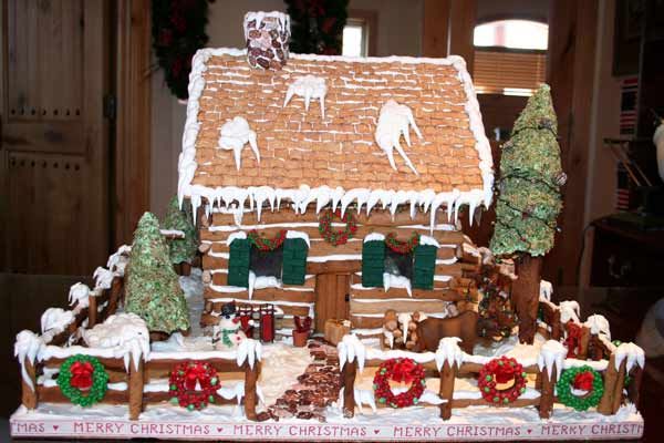 99 Amazing Gingerbread House Ideas - This Old House