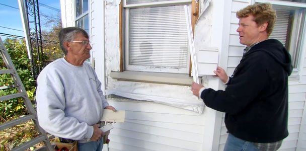 The Proper Way To Cut Vinyl Siding For Windows and Doors - ManMadeDIY