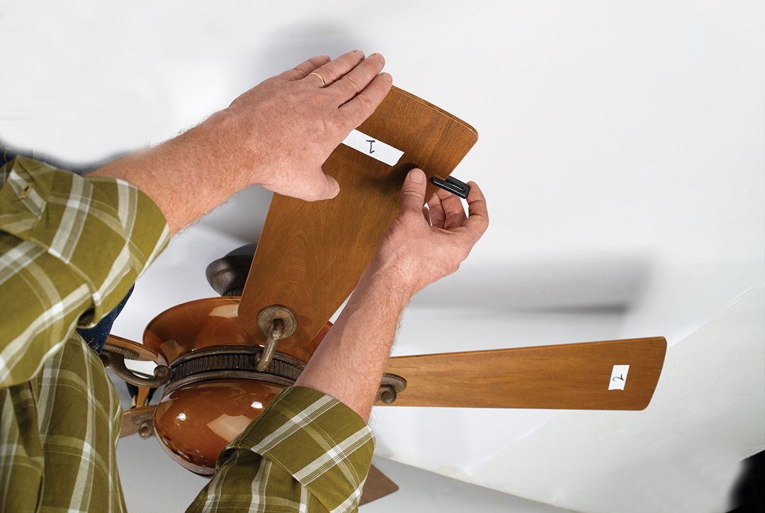 How To Balance A Ceiling Fan This Old
