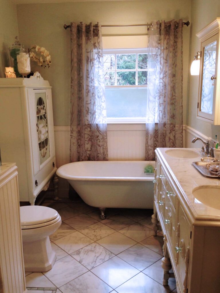 Best Bathroom Before and Afters 2016 - This Old House