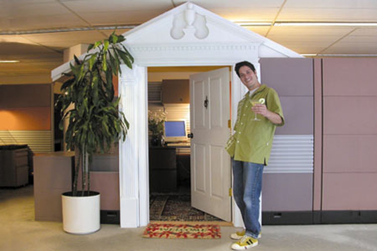 cubicle_x