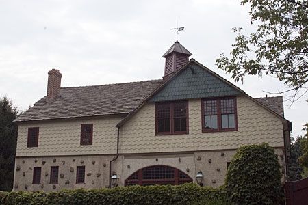 A building with a cupola on top of it.