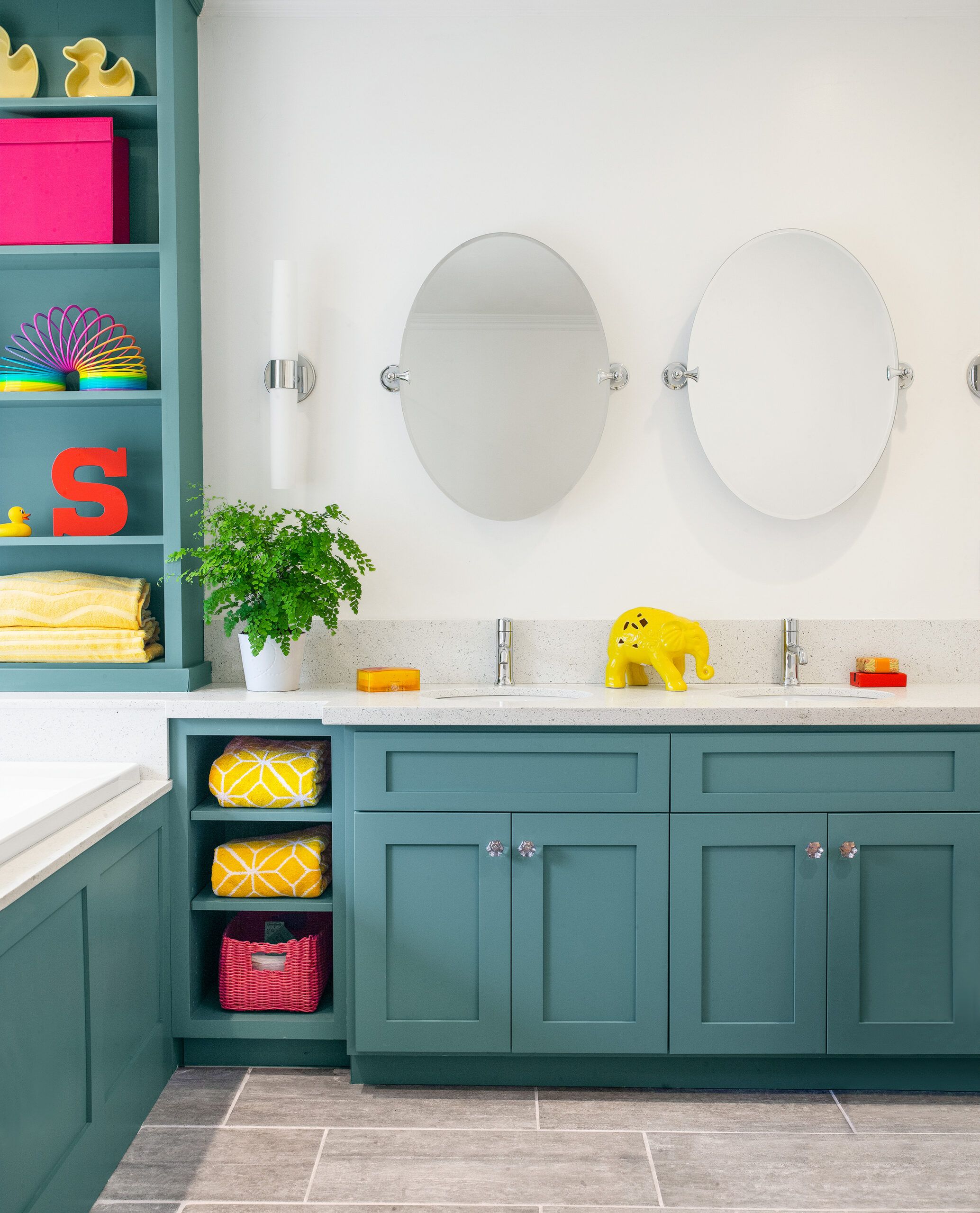 Remove a second bathroom sink - Mother Daughter Projects