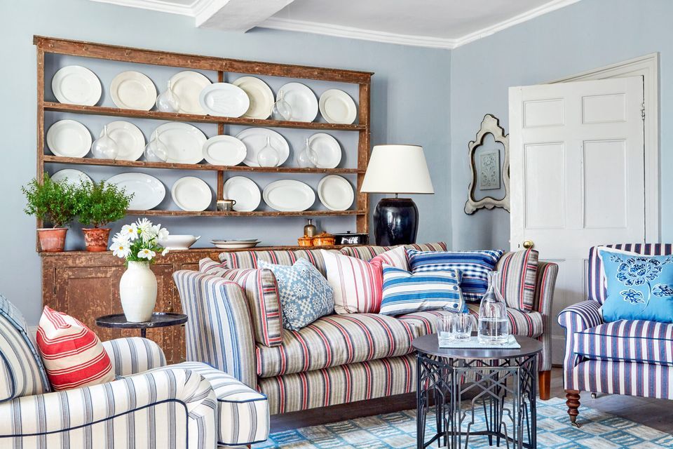 An English Country Sitting room.