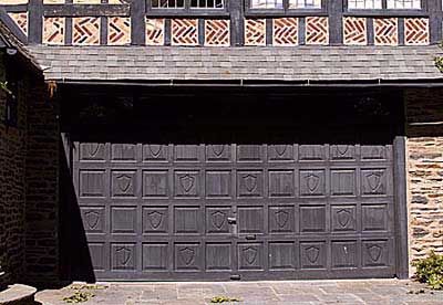 Understated Garage Door