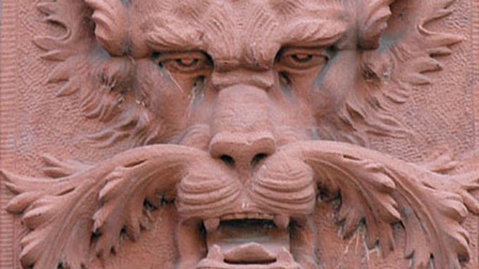 grotesques_gargoyles_x