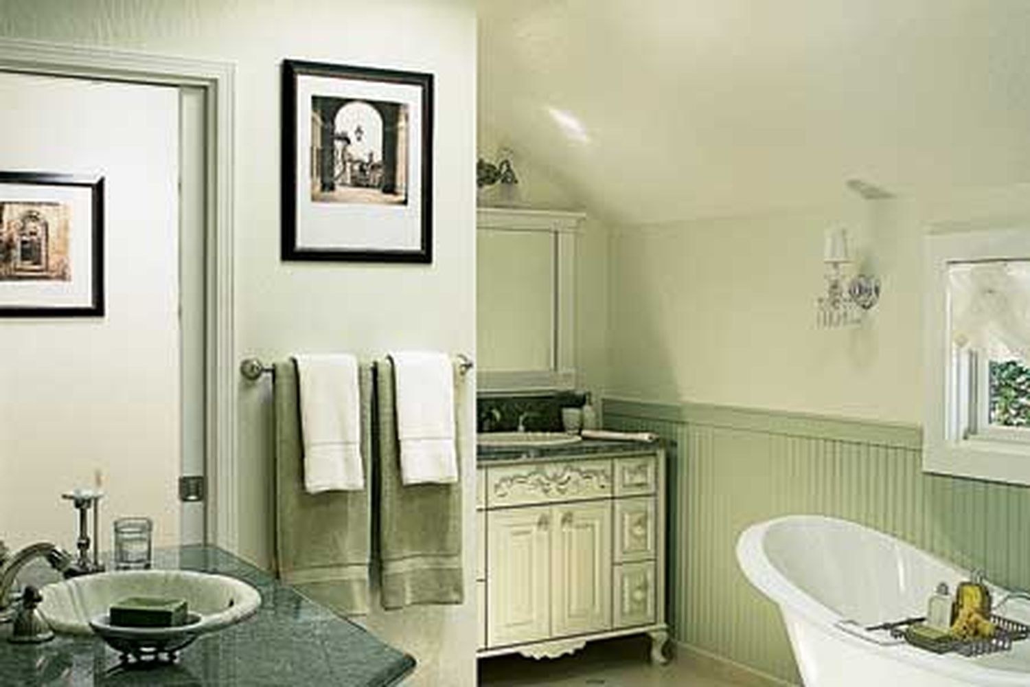 his_and_her_baths_2_x