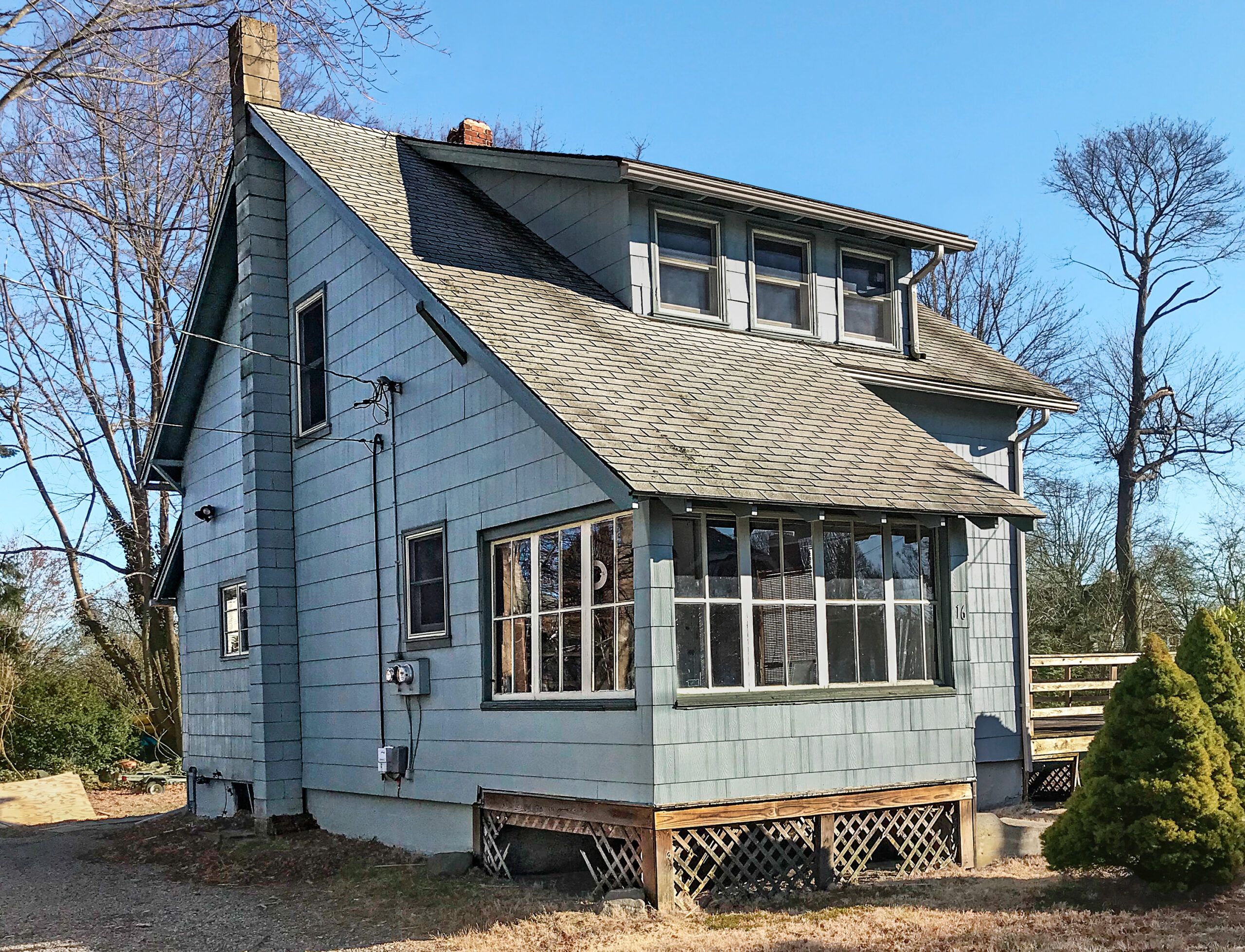 The little blue house - Tremblay