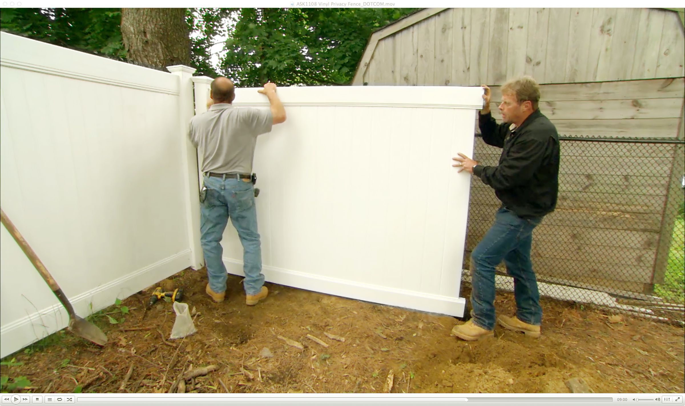 Privacy Fence Installation (VIDEO) and Instructions