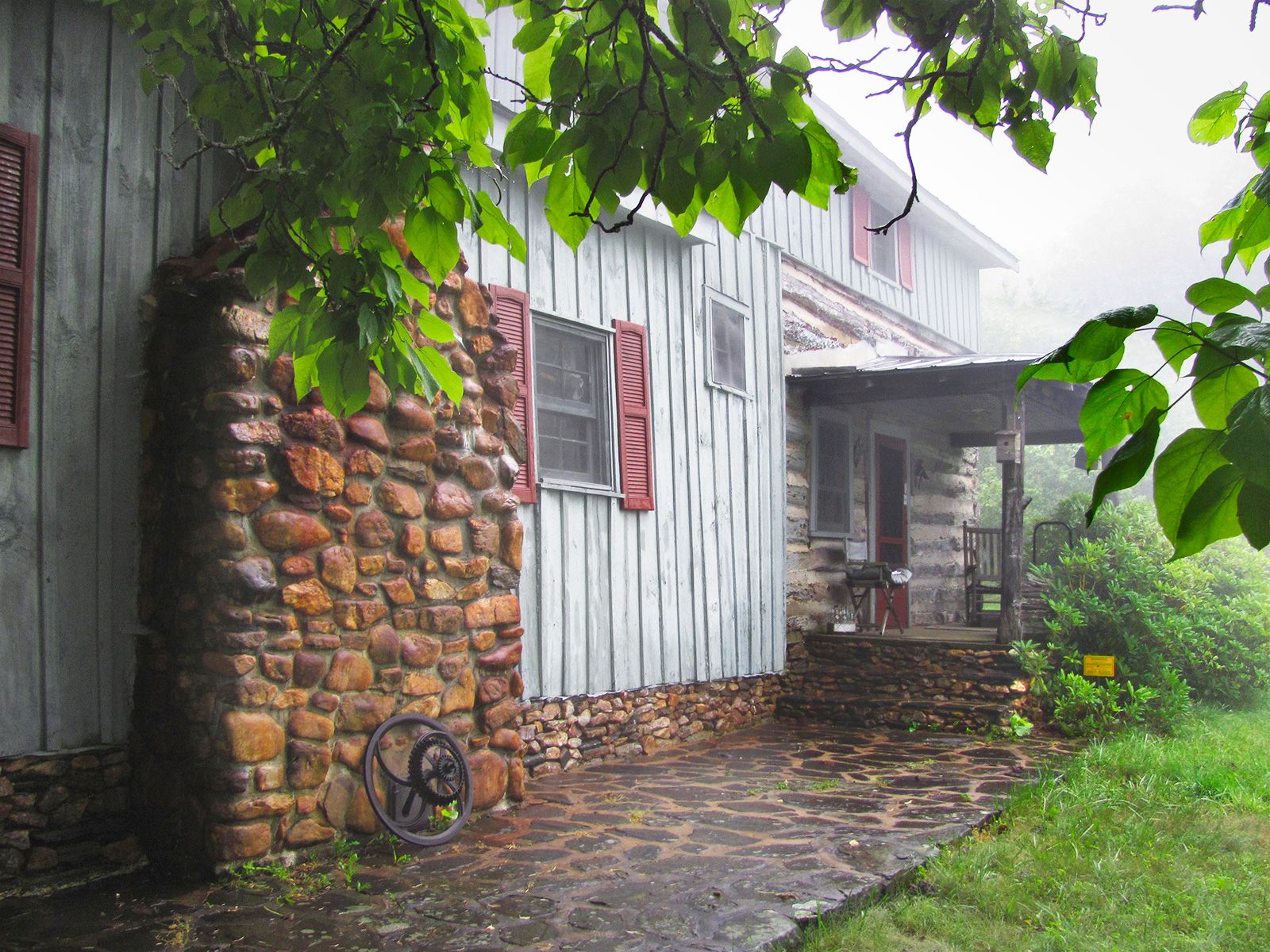 Outside-In: The Scandrett-Wessels Home
