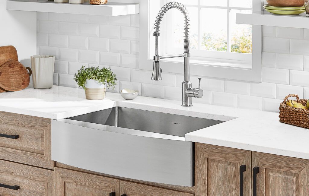 All About Farmhouse Sinks - This Old House