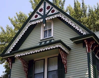 Cornice trim on a house