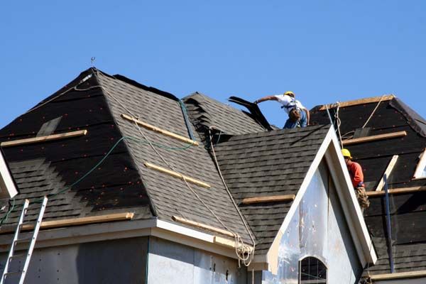 Why Most Central MA Roofers Mess Up Attic Ventilation