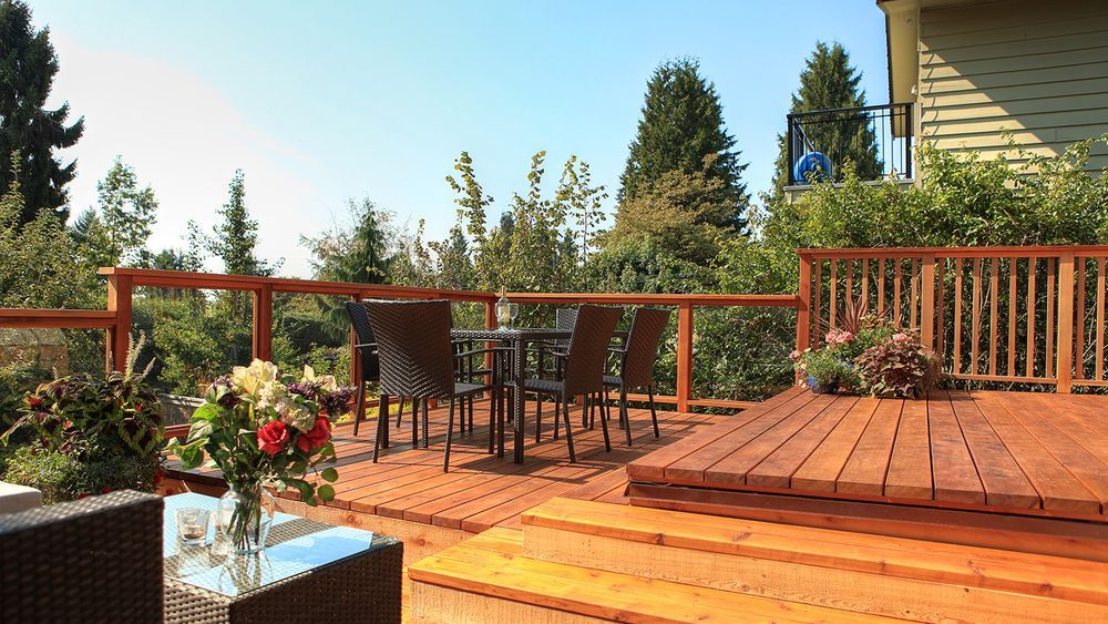 02-real-cedar-deck.0