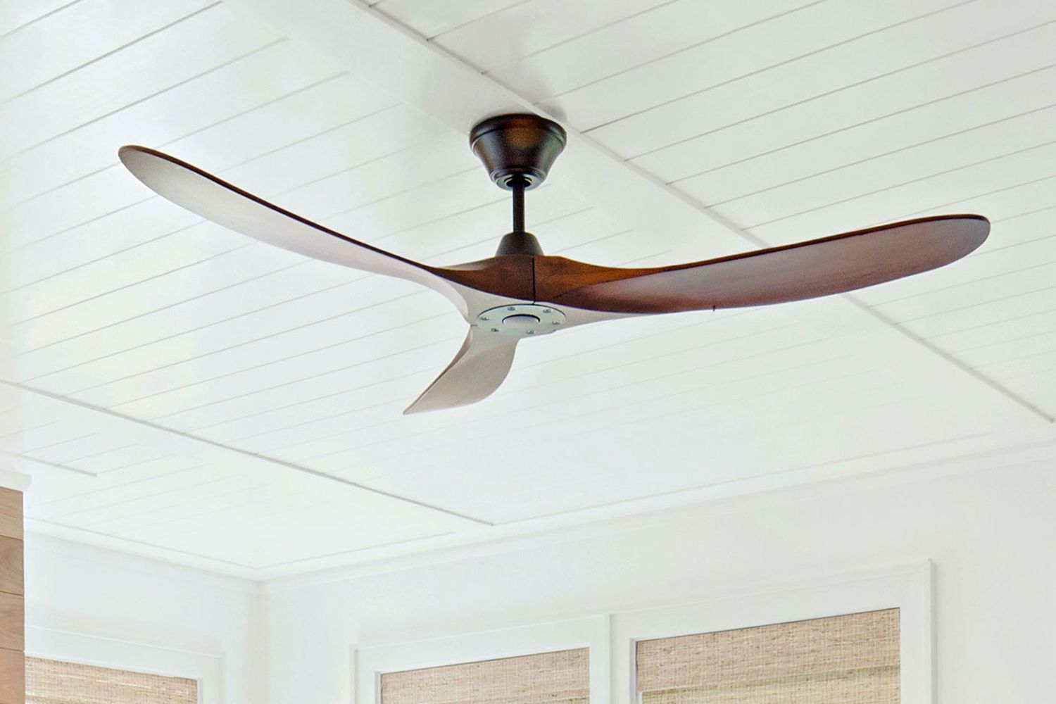 Fan_0319-Jamestown-LivingRoom-Angle1-1.0