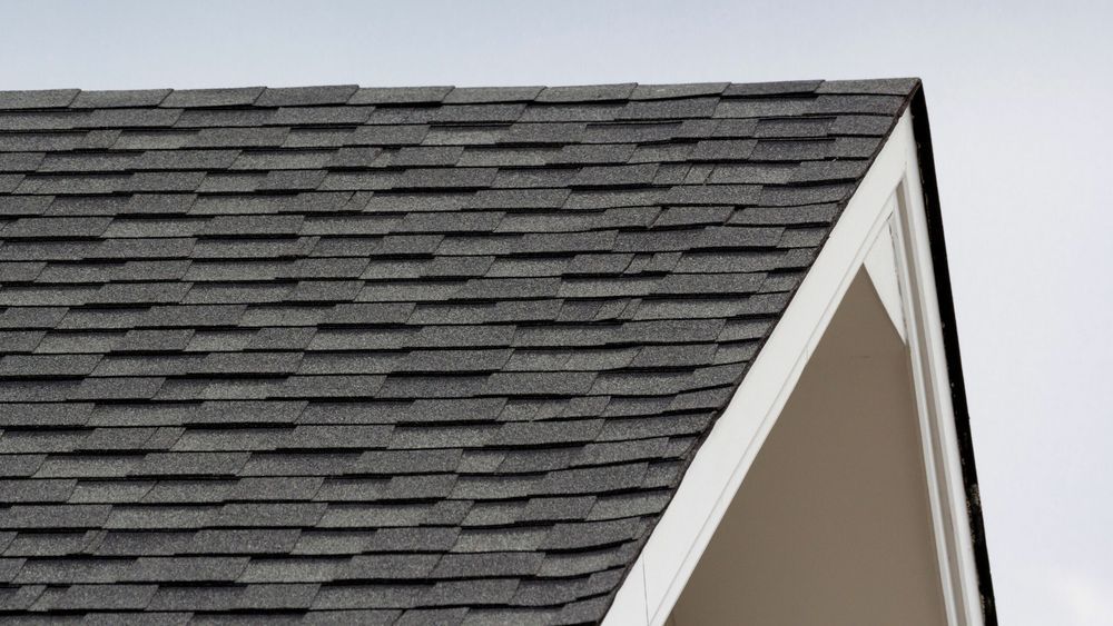 Roofing_iStock-934626558.0