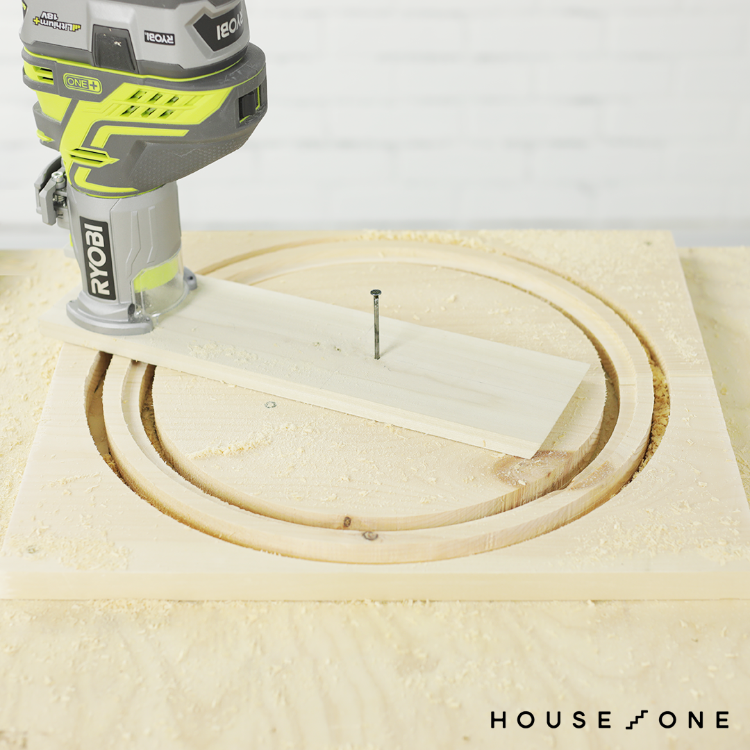How to Cut Circles a Router - This Old House