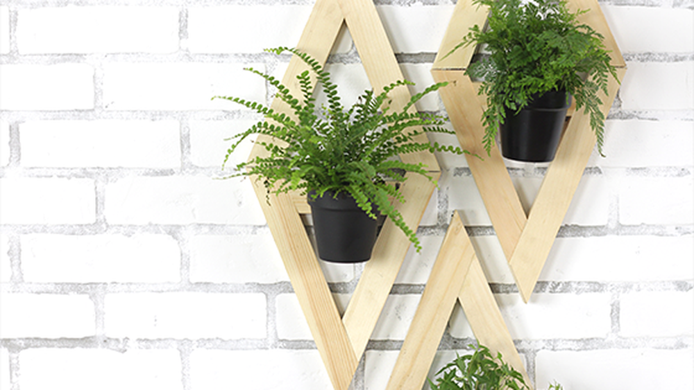 DIY_Hanging_Planter_by_House_One_Tout_3