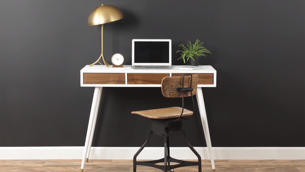 House One's Jenn Largesse builds a Mid-Century-style desk