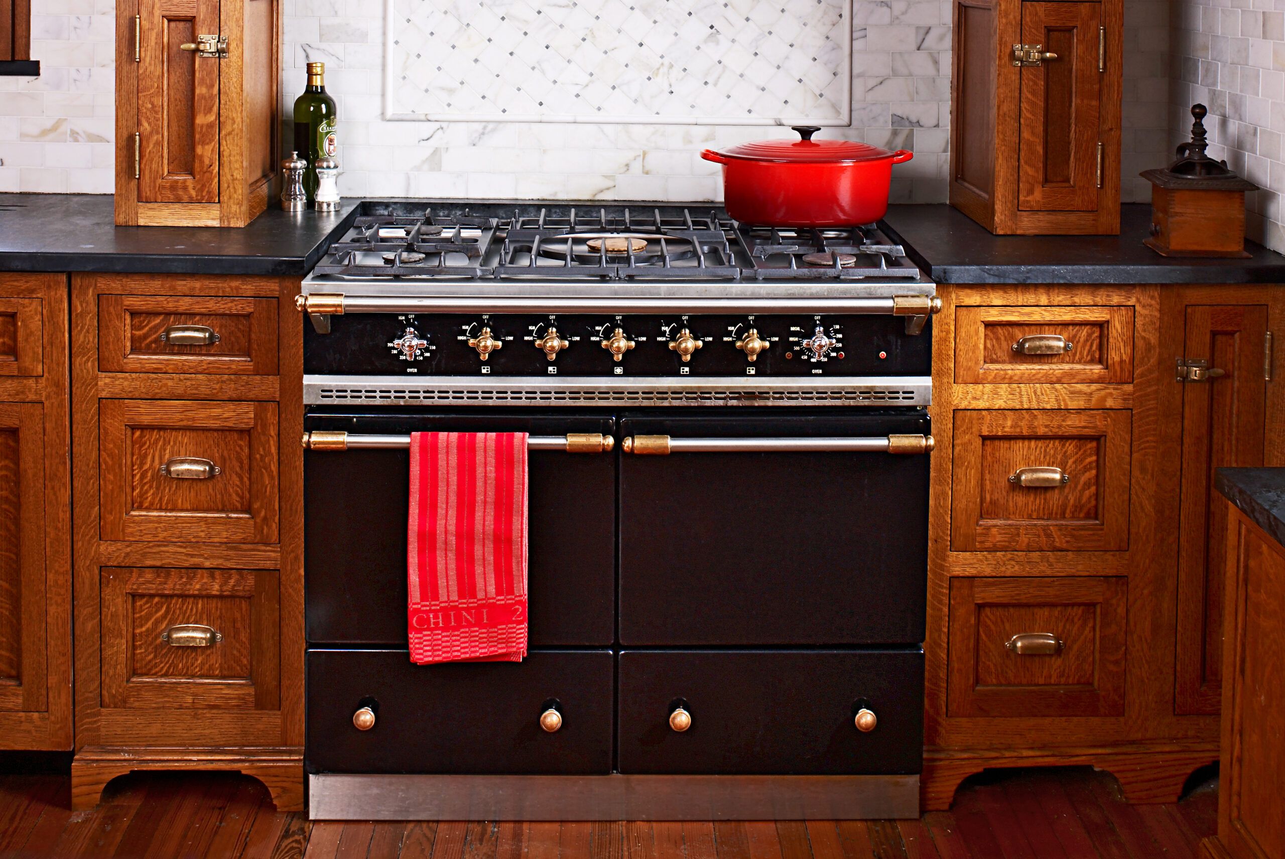 All About Pro-Style Kitchen Stoves - This Old House