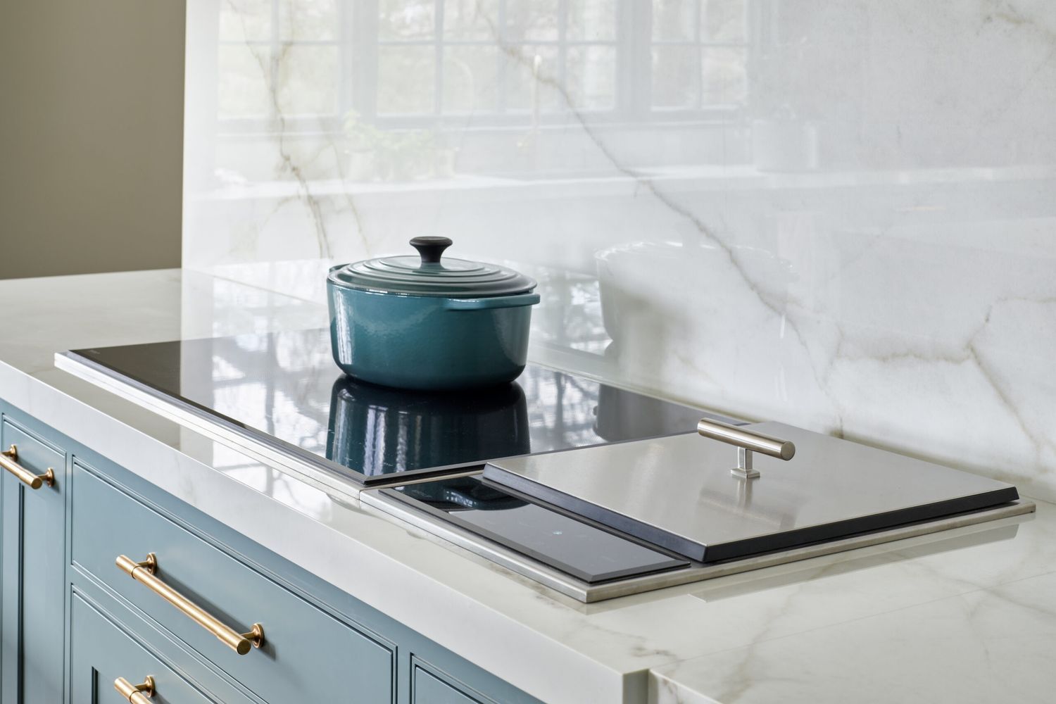 Image of a freshly cleaned glass stove top