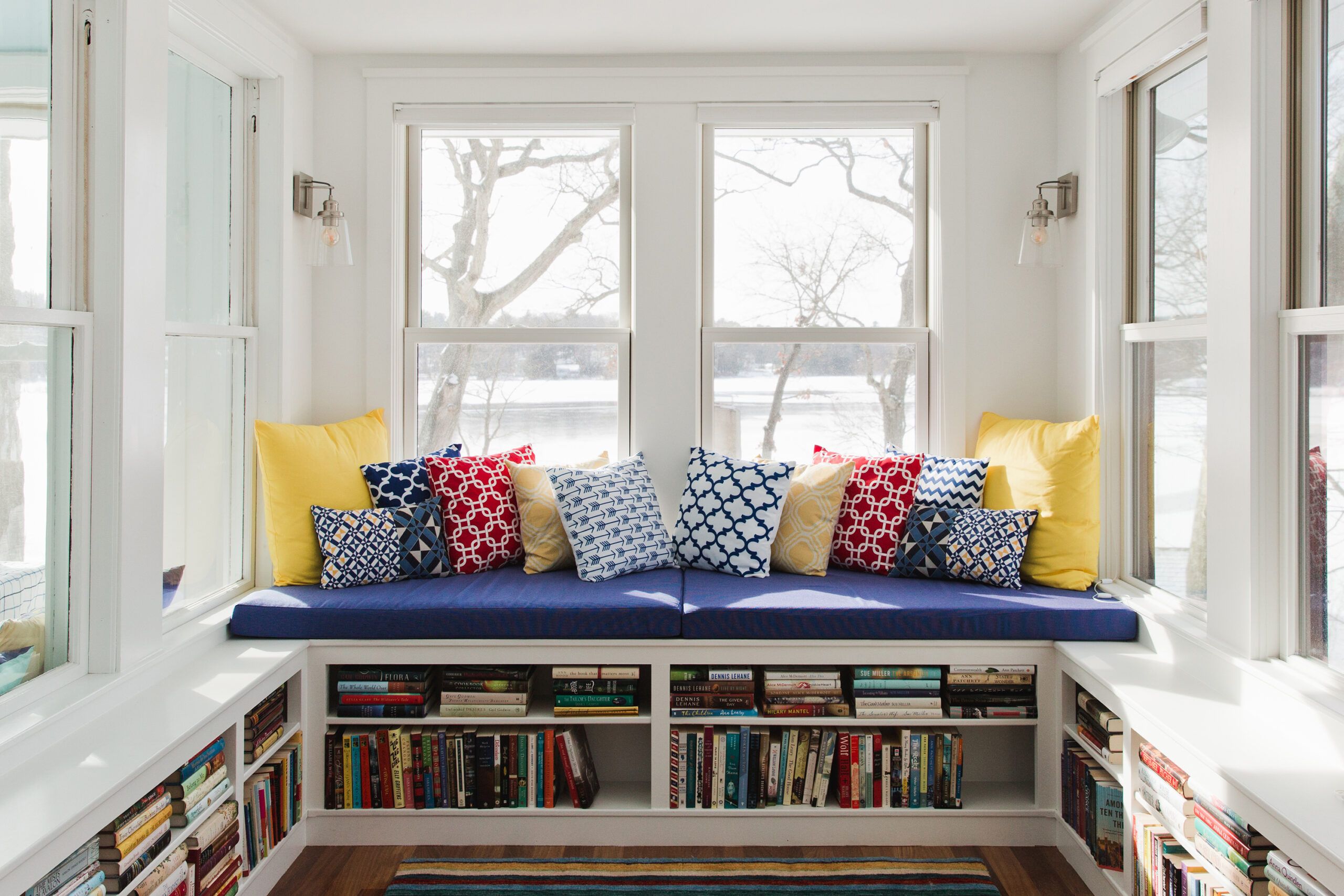 Image of a reading nook built into a sunroom