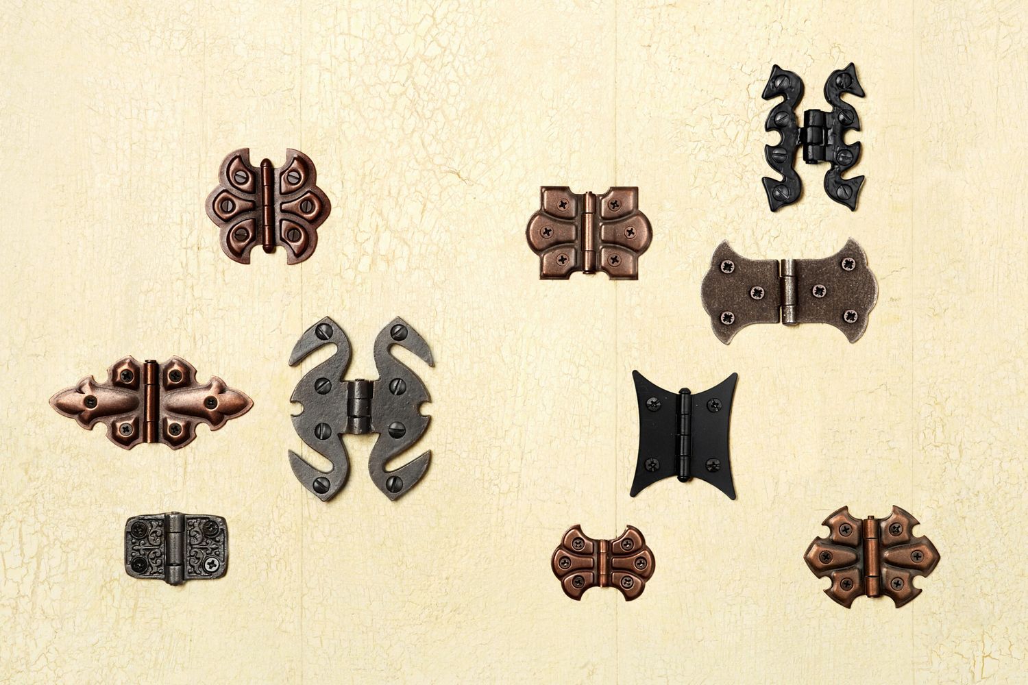 Shop_Hinges_Vs1