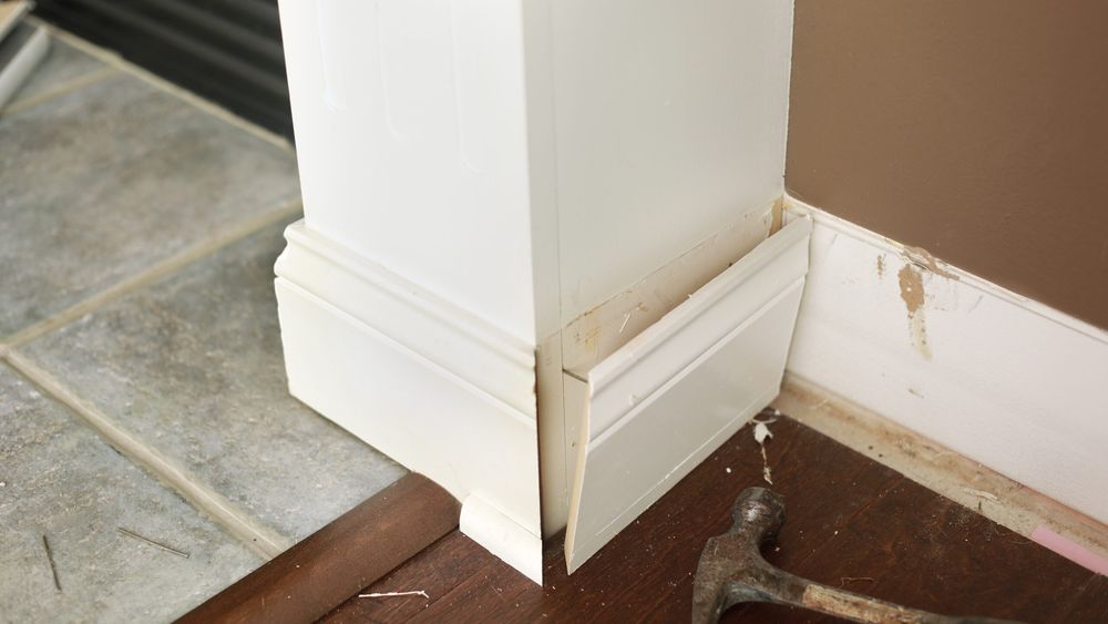 How_to_Remove_Baseboards___IMAGE