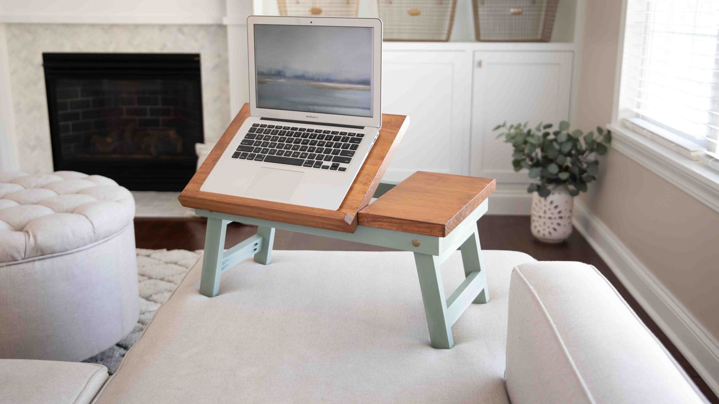 Diy bed deals laptop table