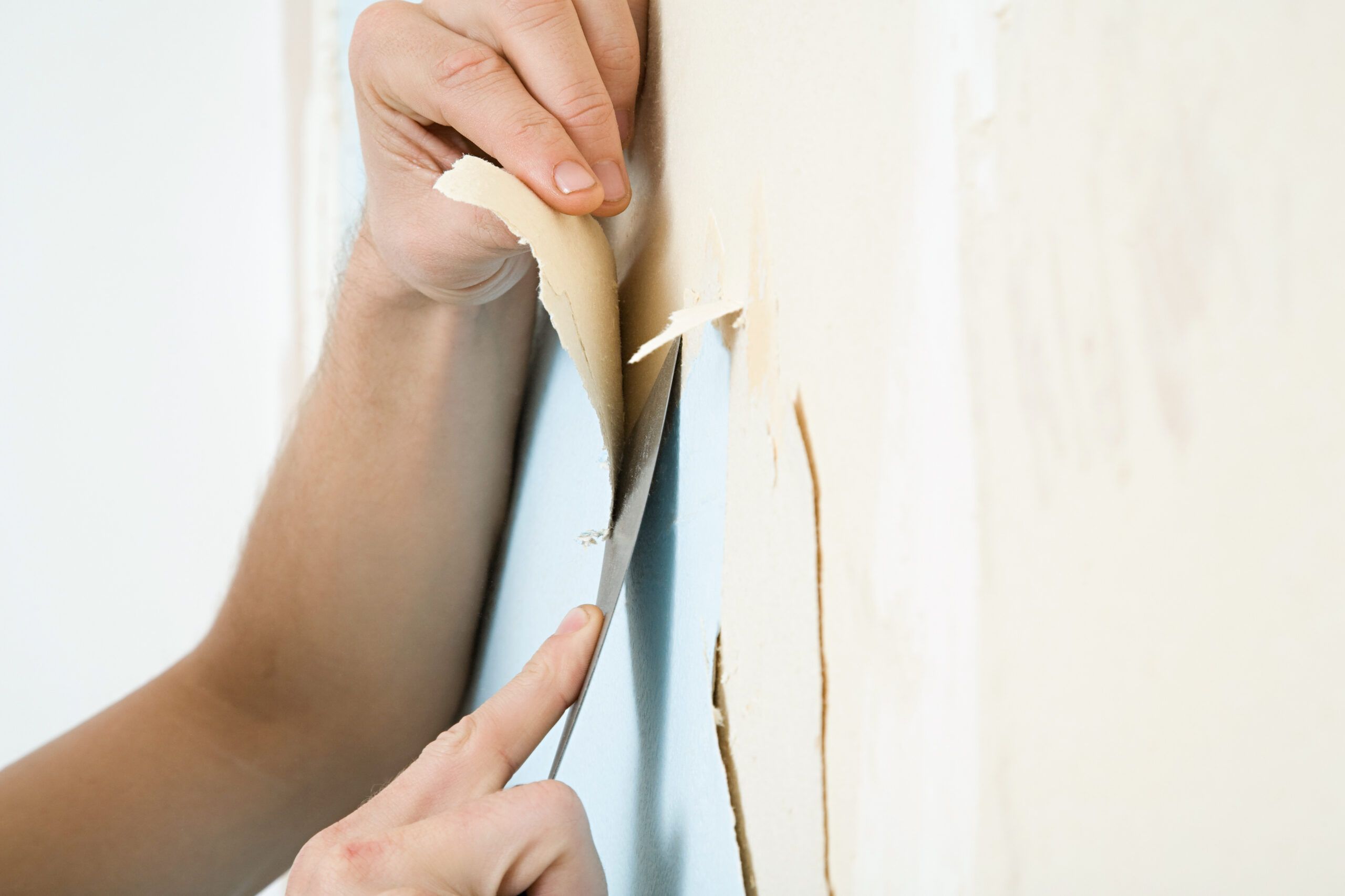 Easy Ways to Remove Wallpaper Border - This Old House