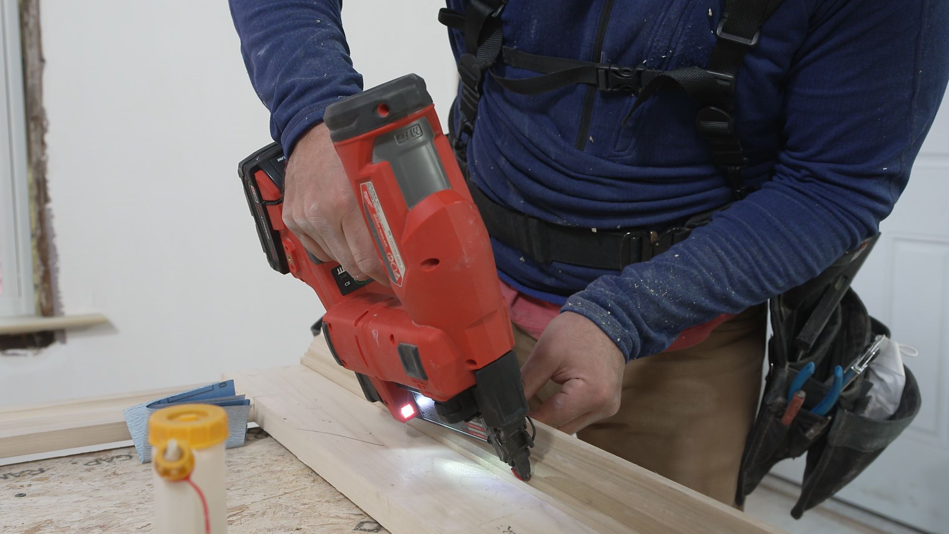 Milwaukee cordless brad nailer review hot sale