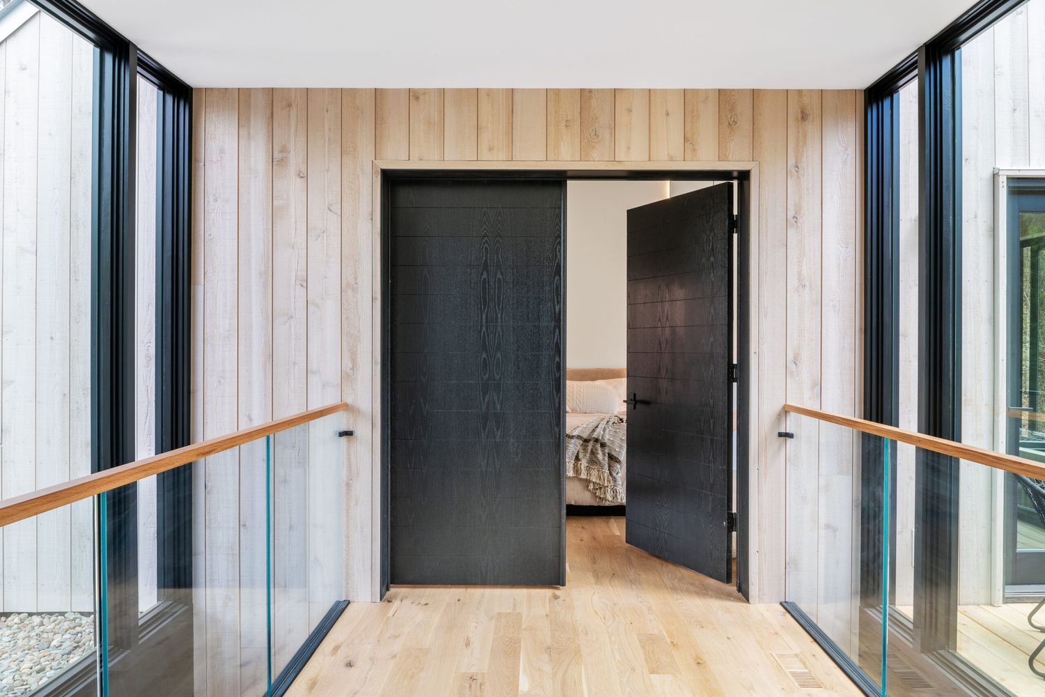0321_IF_Idea_House_Reveal_ModernBarnhouse_05042021CH__7443