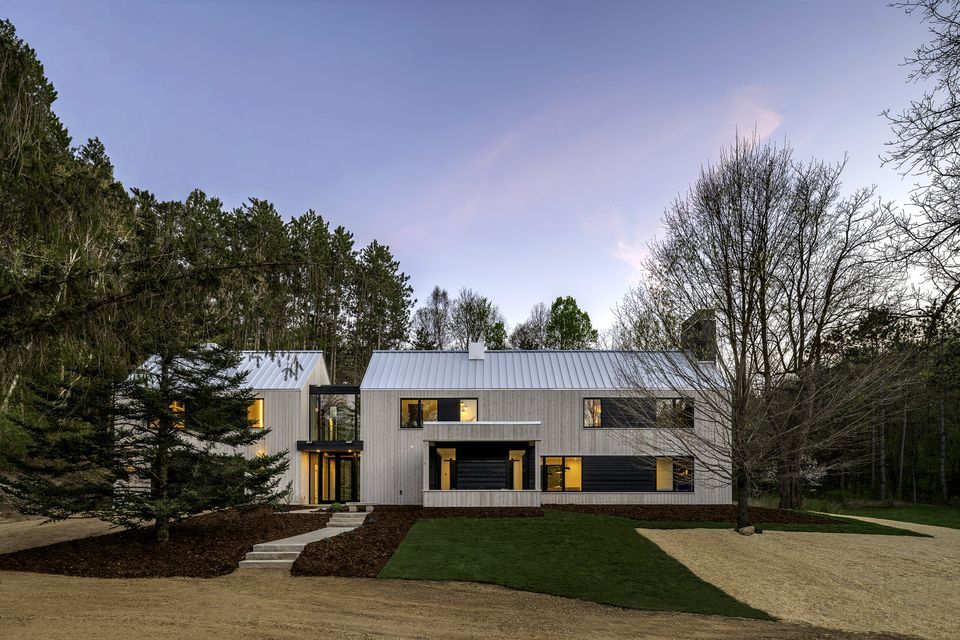 ModernBarnhouse_05042021CH__4947_r2