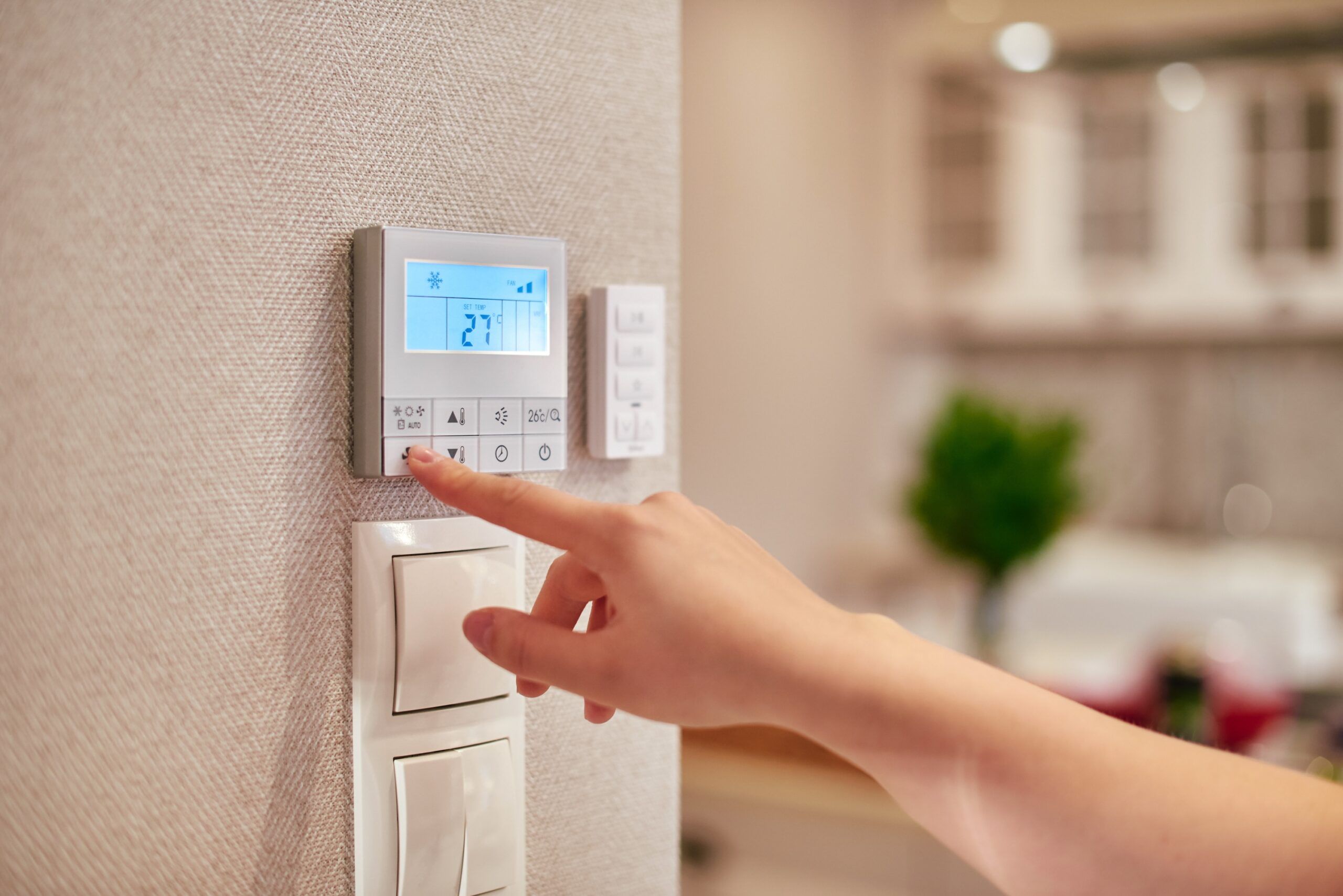 best_smart_thermostat_panel__1_