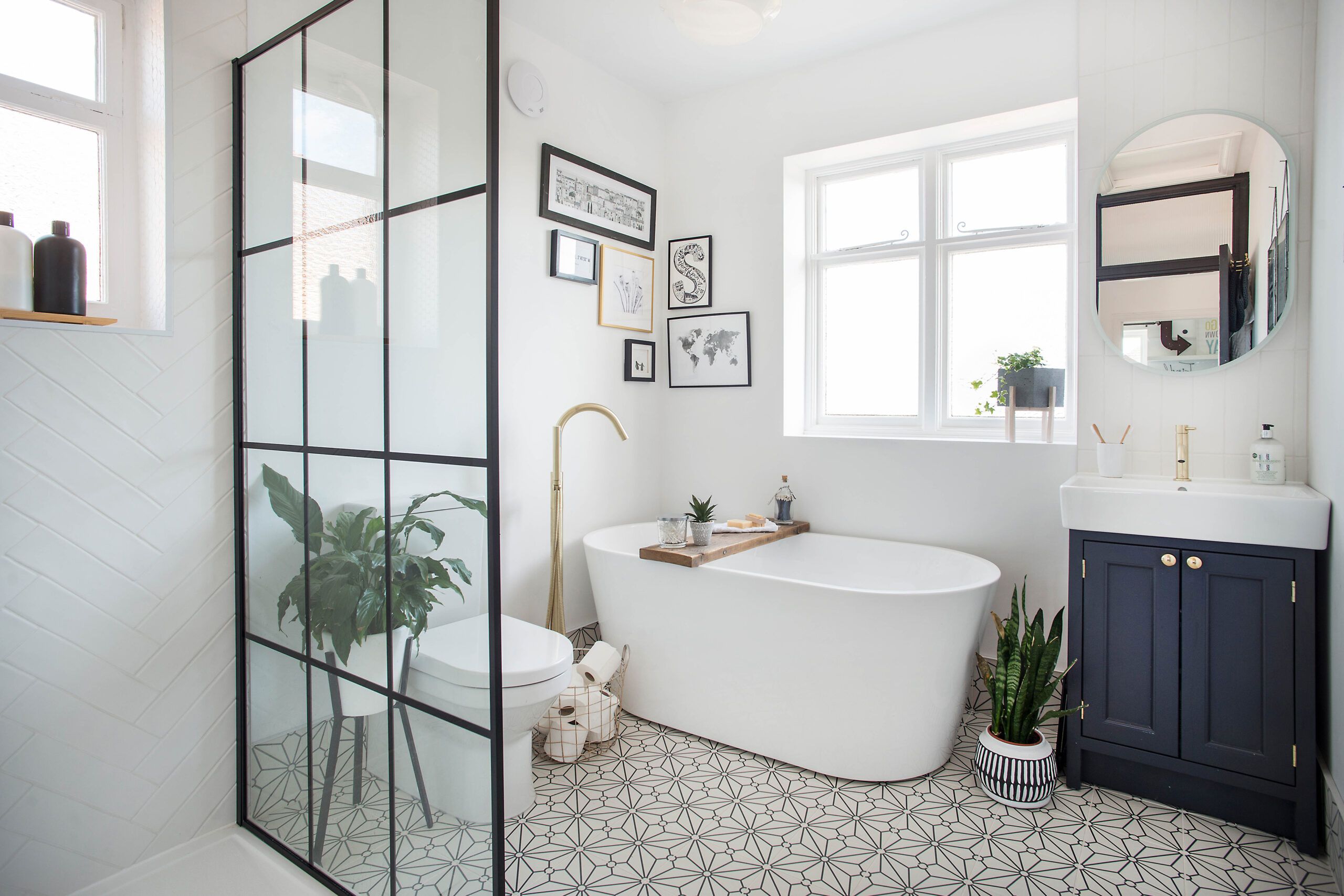 6 Cheap Bathroom Flooring Ideas This