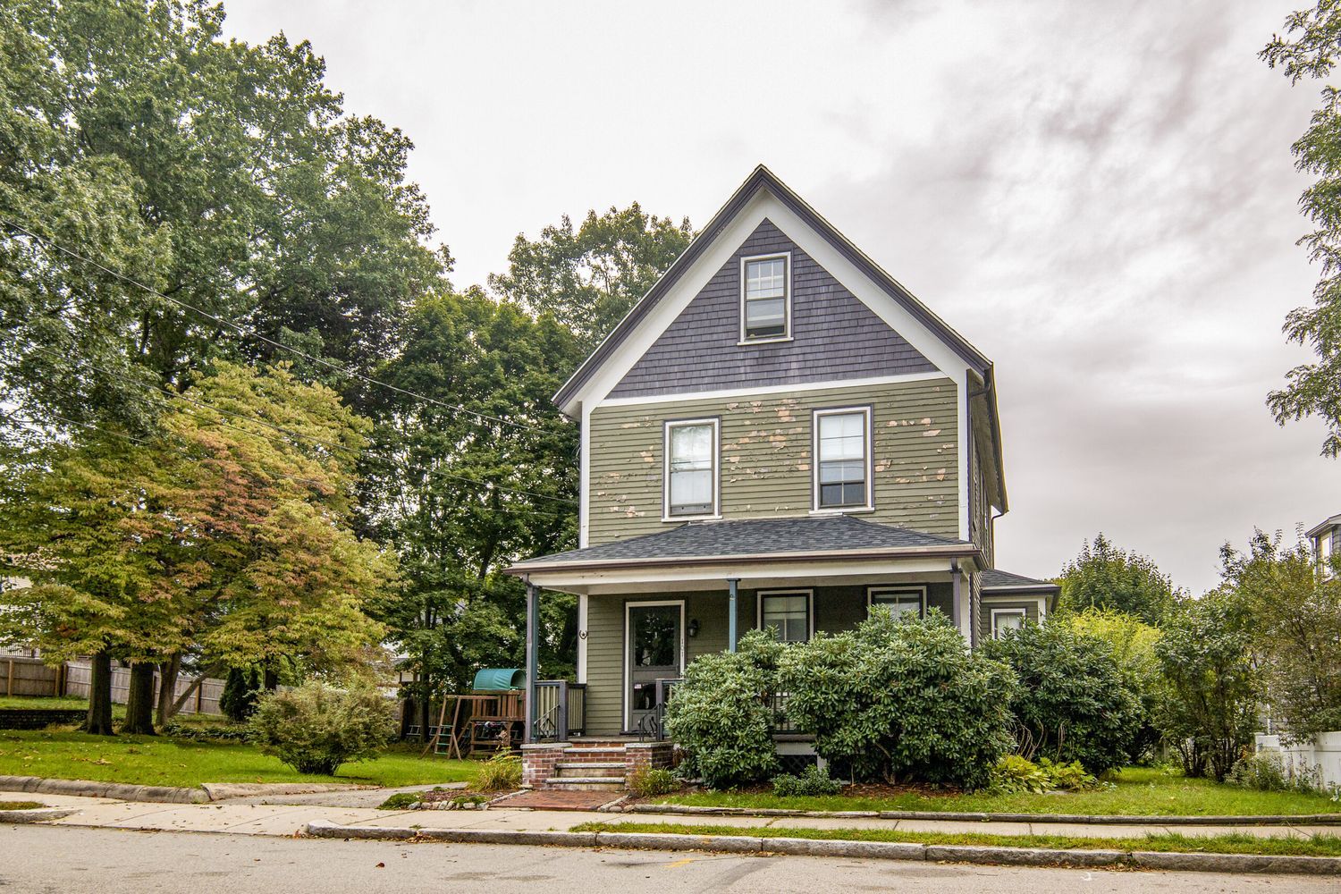 LEDE_WRoxbury_09222021MR_0696