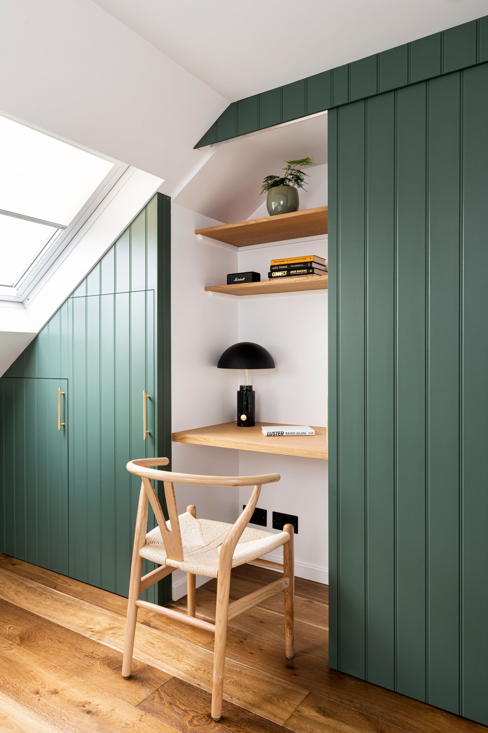 Built In Bookshelves with Desk in Home Office - Maison de Pax