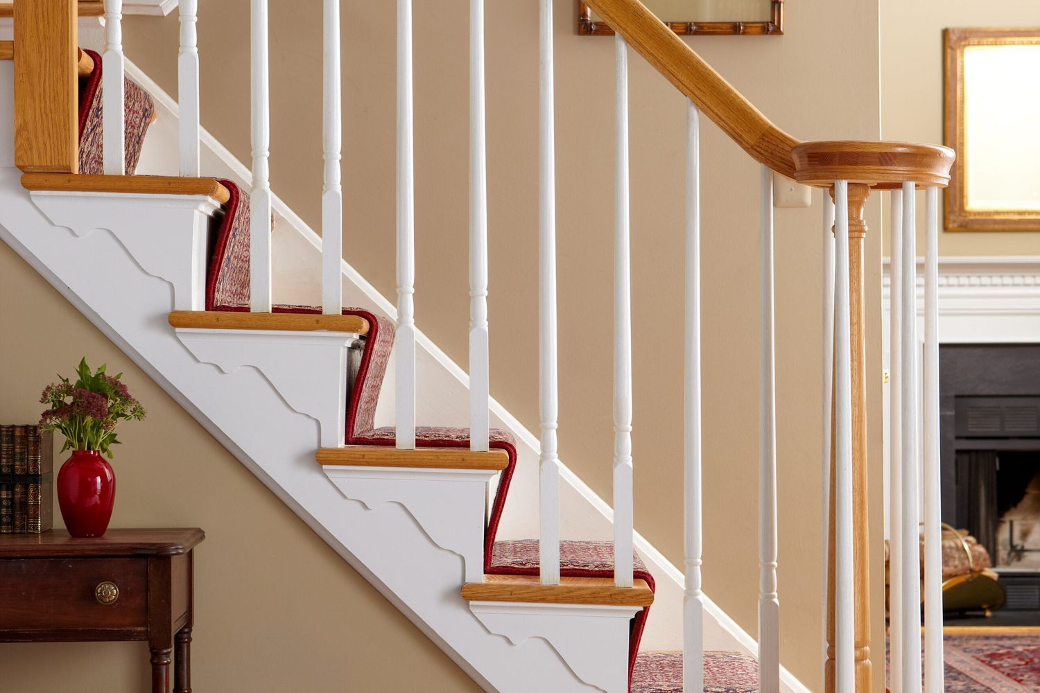 Lead_TOH_102110_StairsFinal_20563