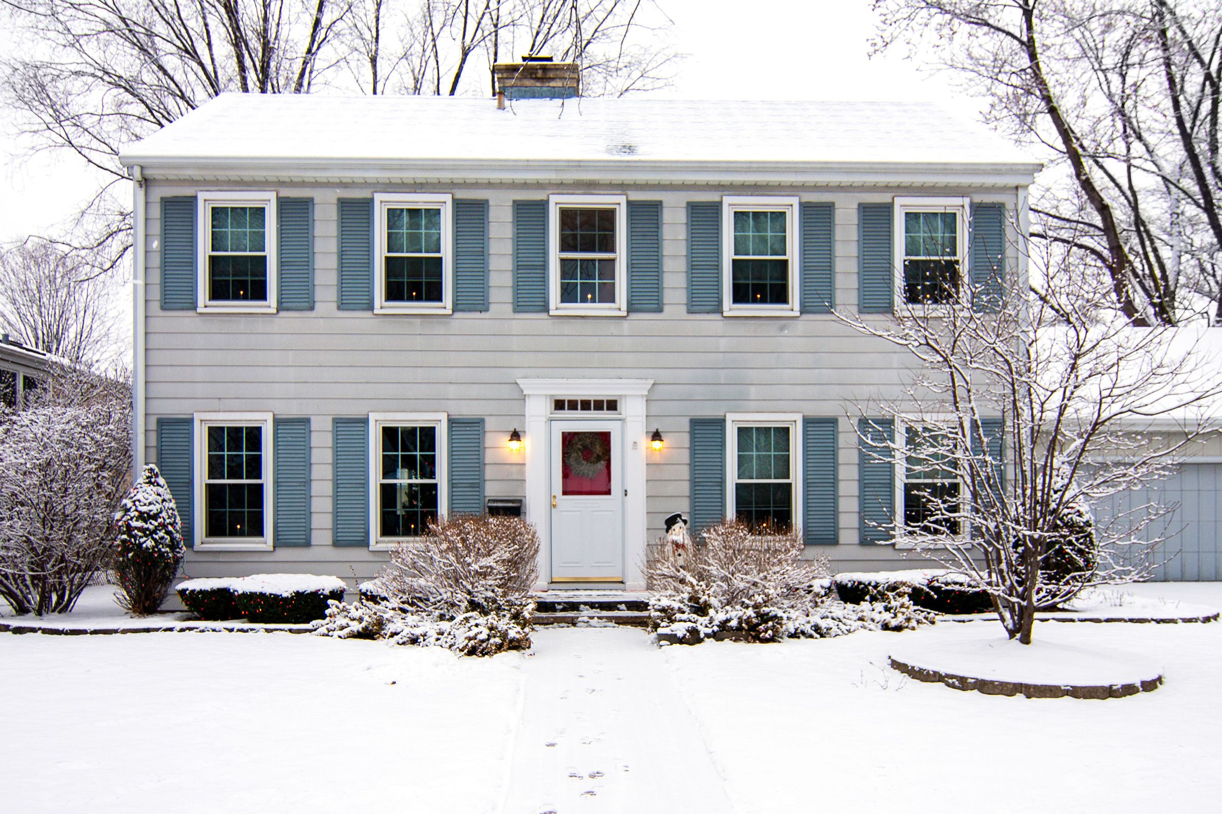 Saltbox home in winter