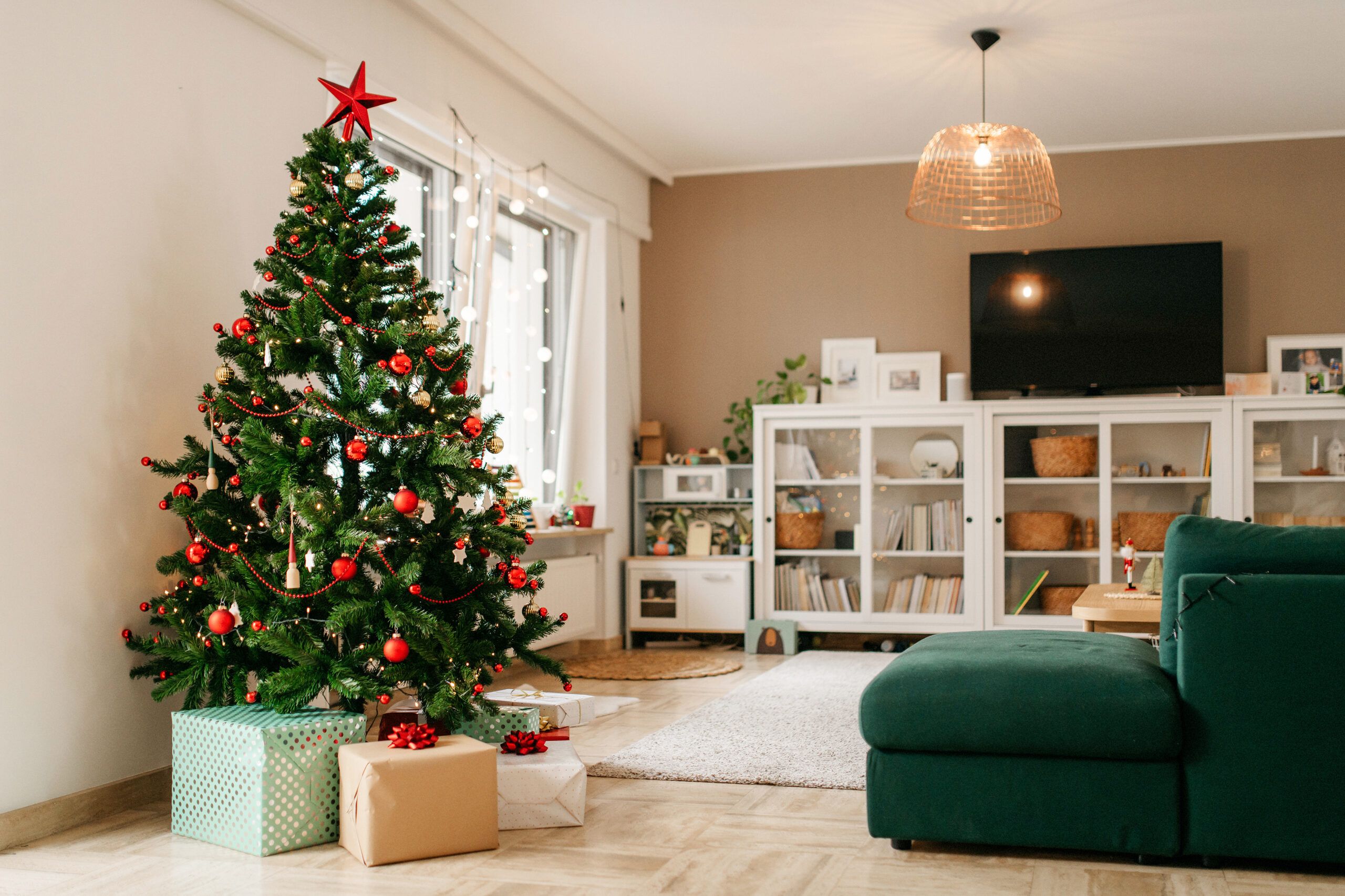 Lead image for Best Artificial Christmas Trees guide.
